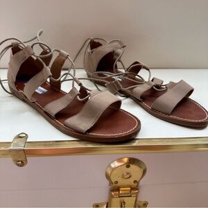 Steve Madden Women’s Gabriela Strappy Sandals Tan SZ 8.5